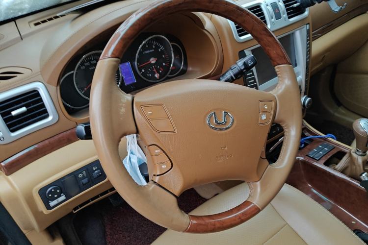 Used Huatai Boliger 2012 1.8T Manual Two-Wheel Drive Smart Edition Steering Wheel