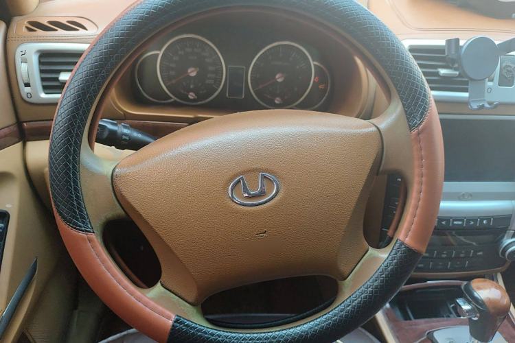 Used Huatai Boliger 2012 1.8T Automatic Two-Wheel Drive Business Edition Steering Wheel