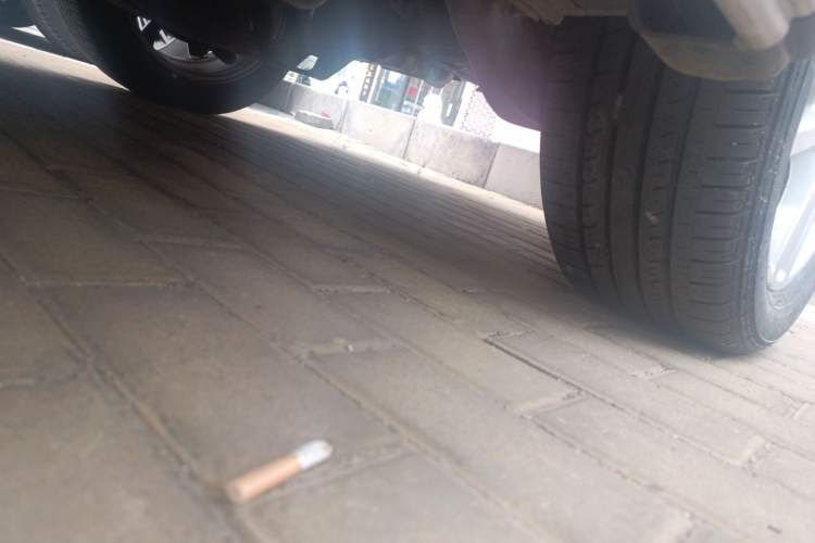 Used Huatai Boliger 2012 1.8T Manual Two-Wheel Drive Smart Edition Chassis Rear Left