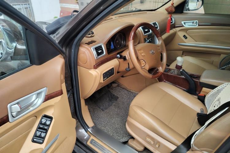 Used Huatai Boliger 2012 2.0T Manual Two-Wheel Drive Zhihui Edition Driver Seat