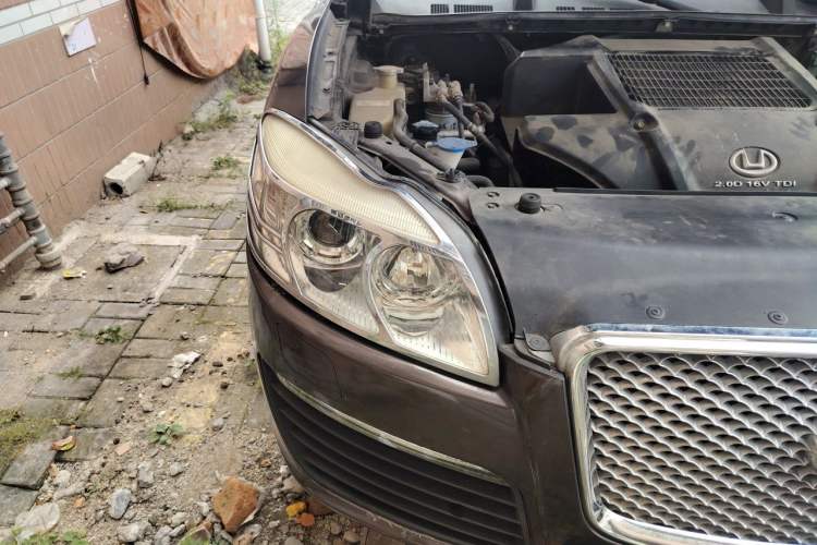 Used Huatai Boliger 2012 2.0T Manual Two-Wheel Drive Zhihui Edition Right Front Headlight