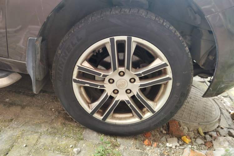 Used Huatai Boliger 2012 2.0T Manual Two-Wheel Drive Zhihui Edition Right Front Wheel Hub