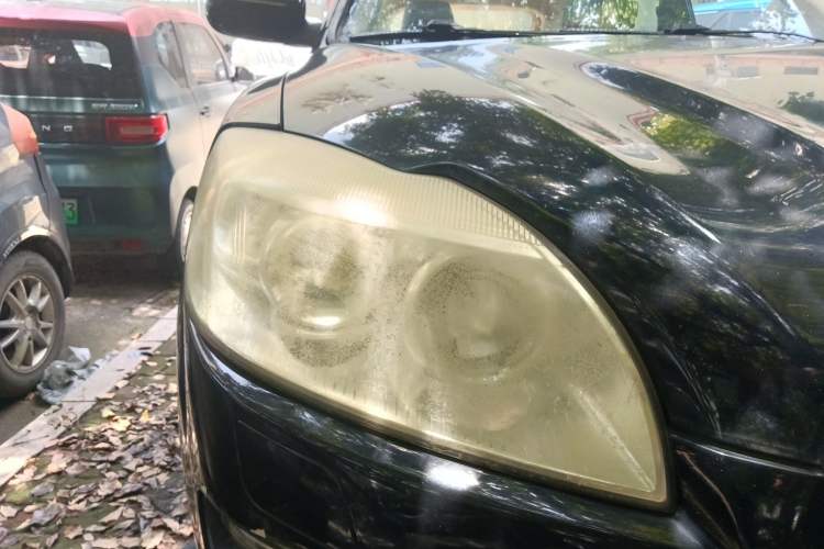 Used Huatai Boliger 2013 1.8T Automatic Two-Wheel Drive Zhihui Edition Right Front Headlight