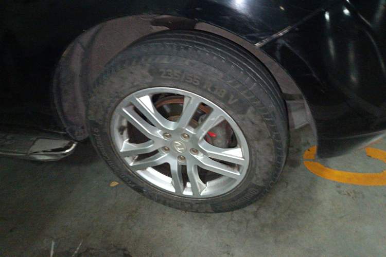 Used Huatai Boliger 2013 1.8T Automatic Two-Wheel Drive Zhihui Edition Right Front Wheel Hub
