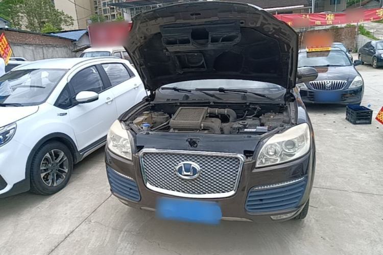 Used Huatai Boliger 2014 1.8T Manual Two-Wheel Drive Smart Edition Engine Bay