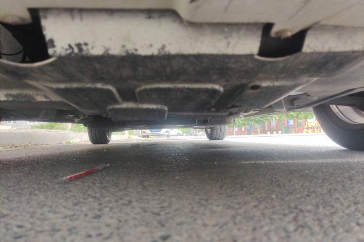 Used Huatai New Energy iEV230 2017 Elite Model Chassis Front