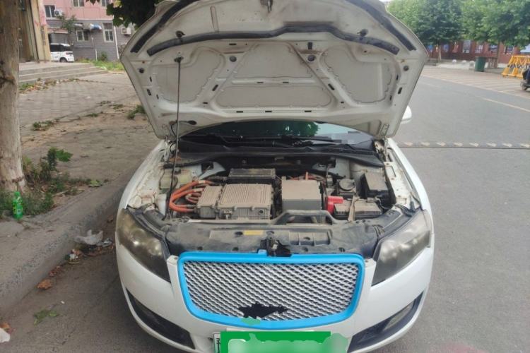 Used Huatai New Energy iEV230 2017 Elite Model Engine Bay