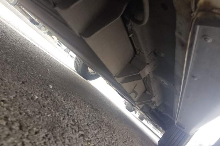 Used Huatai New Energy XEV260 2016 Elite Model Chassis Rear Right