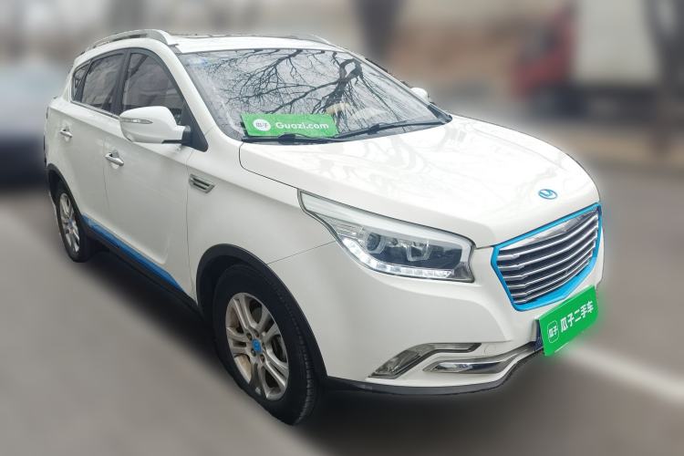 Used Huatai New Energy XEV260 2016 Elite Model Front Right 45 Deg
