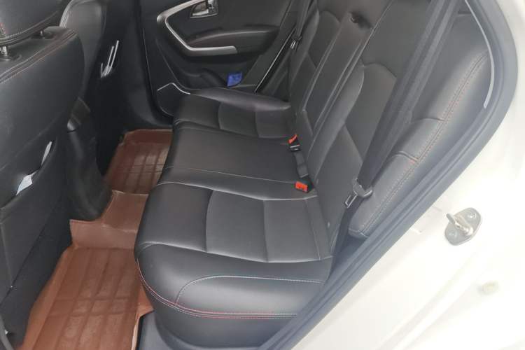 Used Huatai New Energy XEV260 2016 Elite Model Left Rear Seat