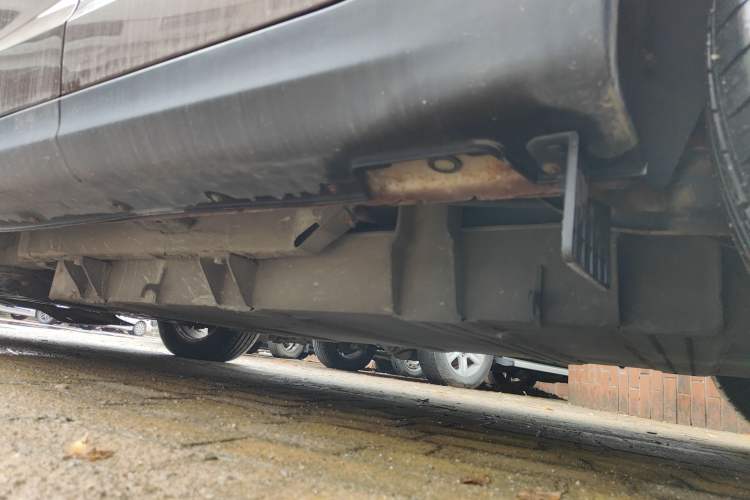 Used Huatai New Energy XEV260 2017 Elite Model Chassis Rear Left
