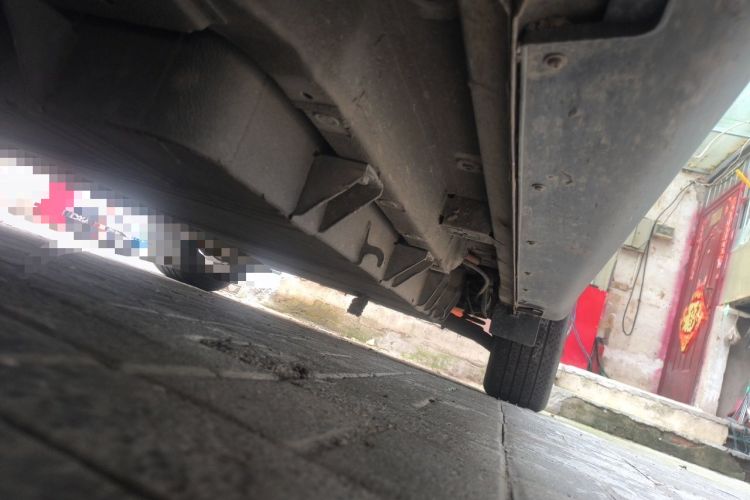 Used Huatai New Energy XEV260 2017 Elite Model Chassis Front Left