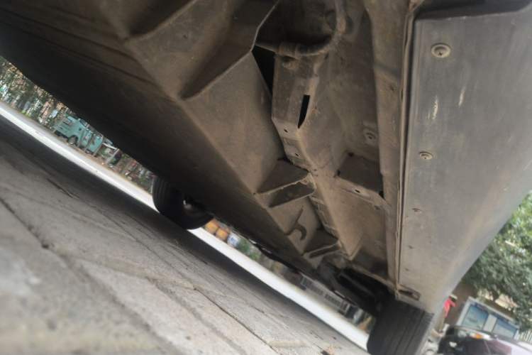 Used Huatai New Energy XEV260 2017 Elite Model Chassis Rear Right