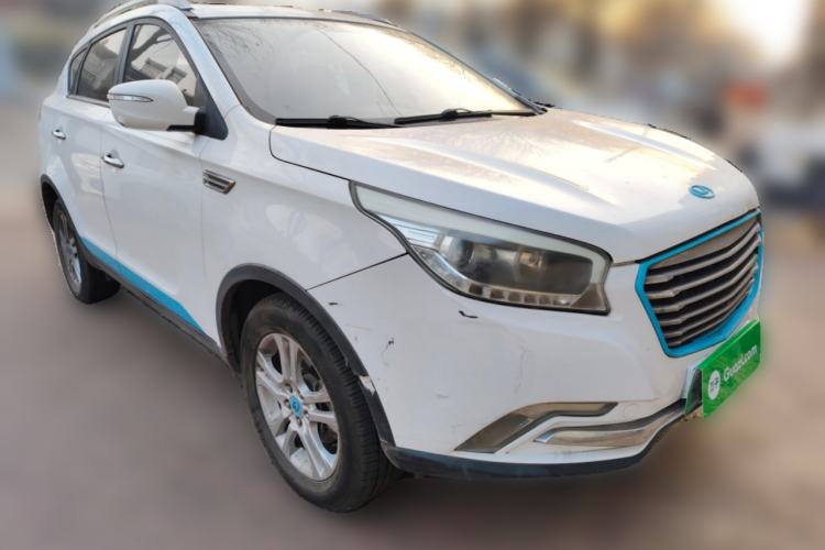 Used Huatai New Energy XEV260 2017 Elite Model Front Right 45 Deg