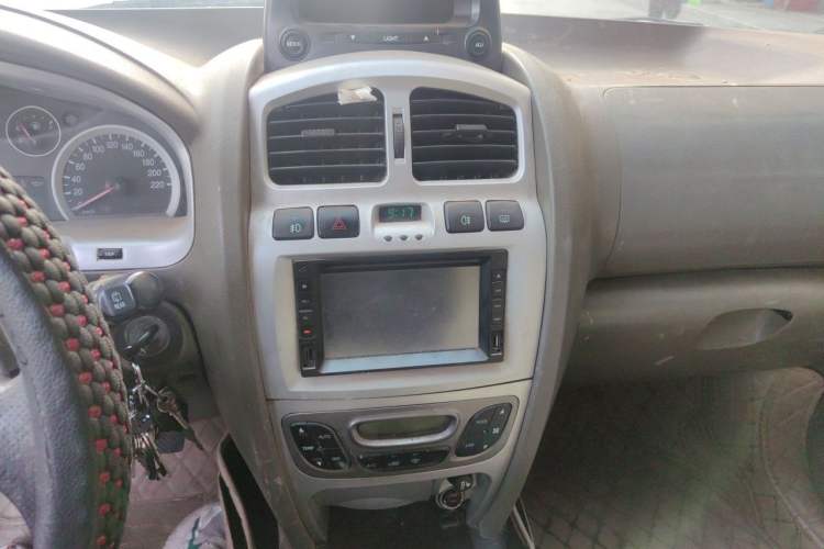 Used Huatai Santa Fe  Audio And AC Panel
