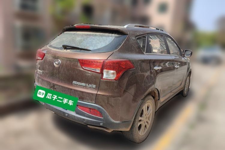 Used Huatai Santa Fe 2016 1.5T Gasoline Manual Two-Wheel Drive Smart Enjoyment i3 Model Rear Right 45 Deg