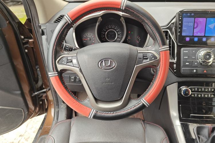 Used Huatai Santa Fe 2016 1.5T Gasoline Manual Two-Wheel Drive Smart Enjoyment i3 Model Steering Wheel