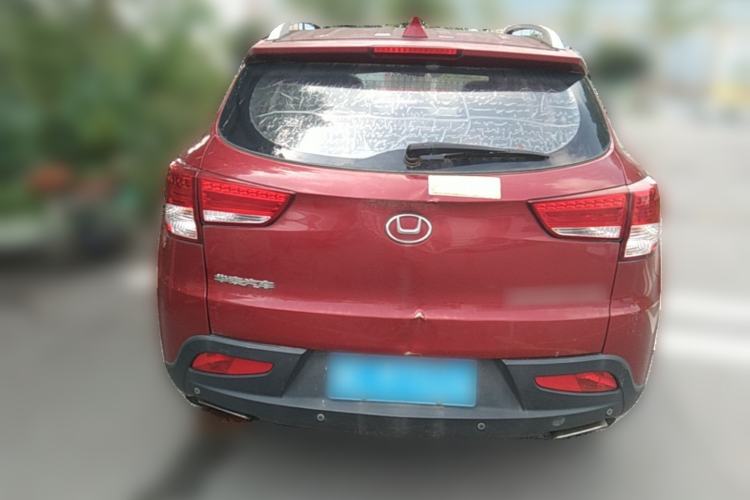 Used Huatai Santa Fe 2016 1.5T Gasoline Automatic Two-Wheel Drive i3 Model with Smart Features Rear