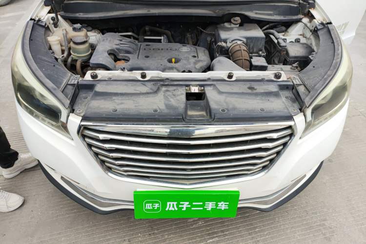 Used Huatai Santa Fe 2016 1.5T Gasoline Manual Two-Wheel Drive Smart Enjoyment i3 Model Engine Bay