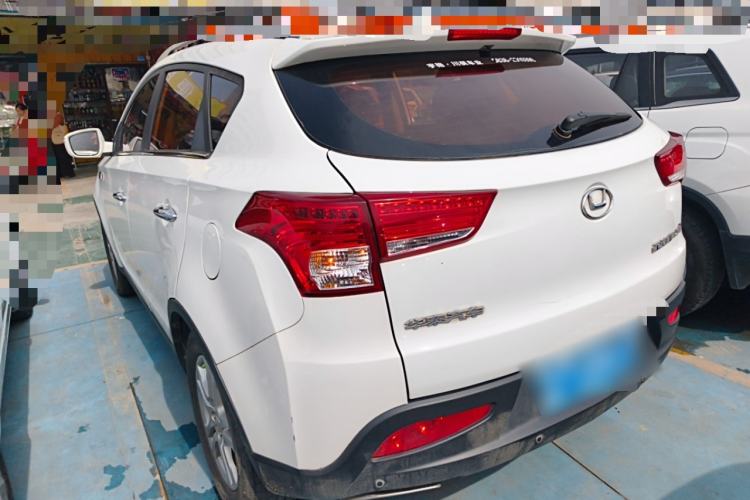 Used Huatai Santa Fe 2016 1.5T Gasoline Manual Two-Wheel Drive Elite Model Exterior 2
