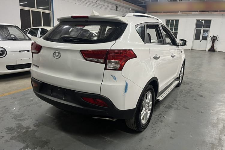 Used Huatai Santa Fe 2016 1.5T Gasoline Automatic Two-Wheel Drive Elite Model Exterior 5