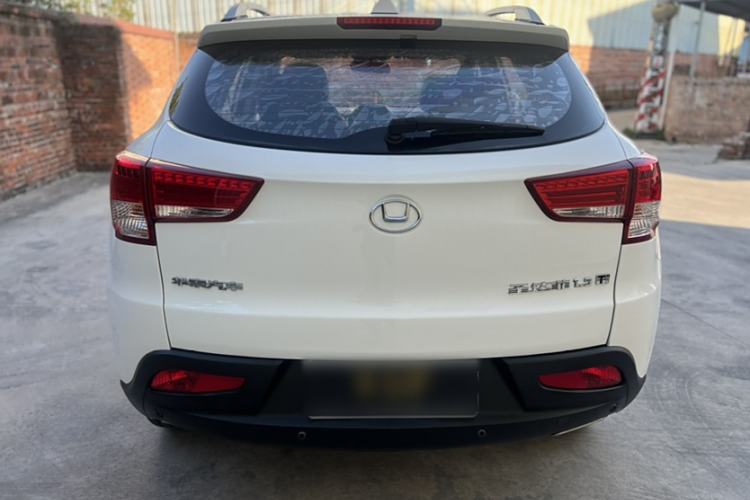 Used Huatai Santa Fe 2016 1.5T Gasoline Manual Two-Wheel Drive Smart Enjoyment i3 Model Exterior 7