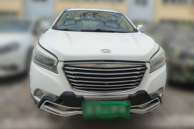 Used Huatai Santa Fe 2016 1.5T Gasoline Manual Two-Wheel Drive Smart Enjoyment i3 Model Front
