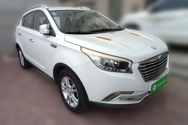Used Huatai Santa Fe 2016 1.5T Gasoline Manual Two-Wheel Drive Smart Enjoyment i3 Model Front Right 45 Deg