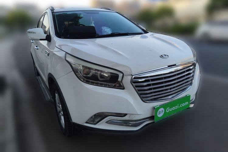 Used Huatai Santa Fe 2016 1.5T Gasoline Manual Two-Wheel Drive Smart Enjoyment i3 Model Front Right 45 Deg