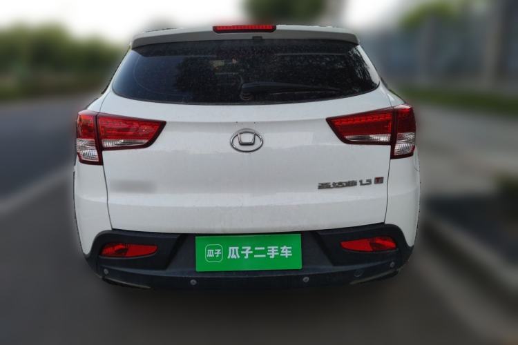 Used Huatai Santa Fe 2016 1.5T Gasoline Manual Two-Wheel Drive Smart Enjoyment i3 Model Rear