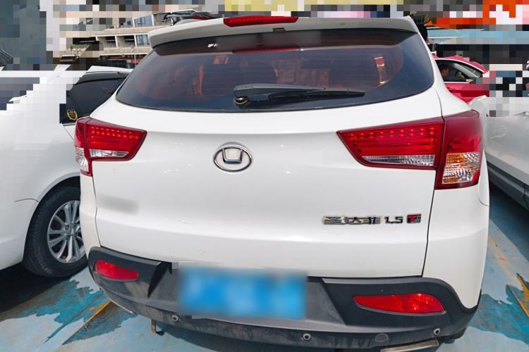 Used Huatai Santa Fe 2016 1.5T Gasoline Manual Two-Wheel Drive Elite Model Rear