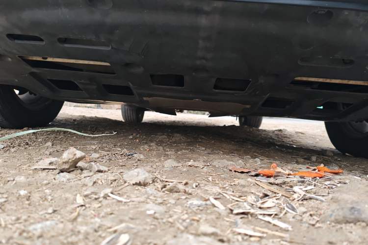 Used Huatai Santa Fe 2017 1.5T Gasoline Automatic Two-Wheel-Drive Elite Model Chassis Front
