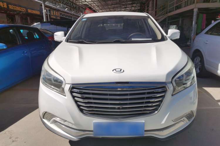 Used Huatai Santa Fe 2017 1.5T Gasoline Manual Two-Wheel-Drive Elite Model Exterior 1