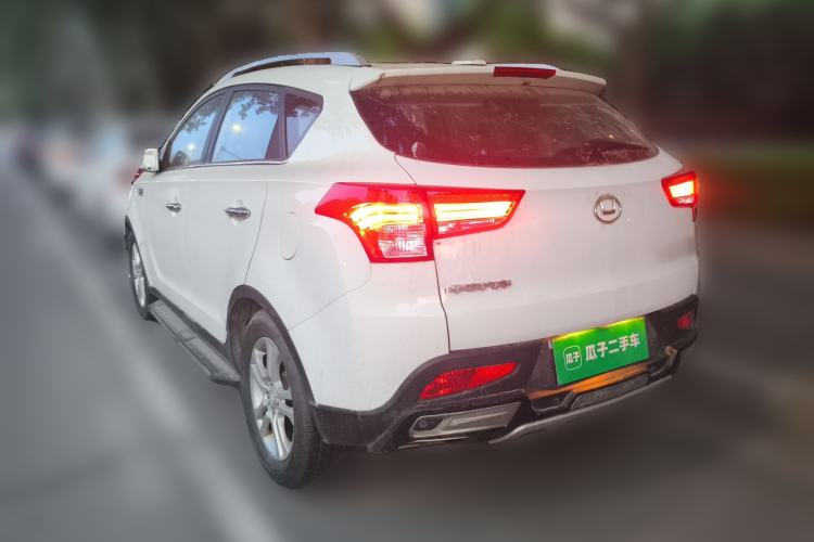 Used Huatai Santa Fe 2017 1.5T Gasoline Automatic Two-Wheel Drive Smart Enjoyment i3 Model Exterior 3