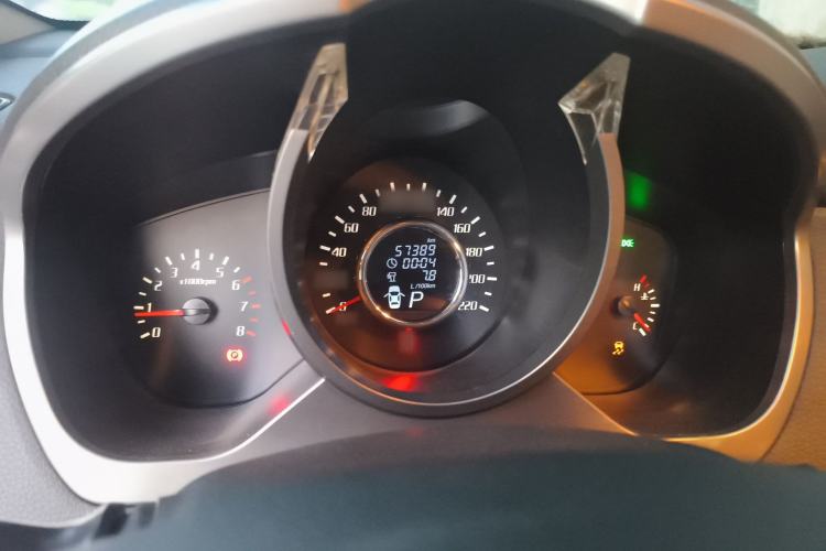 Used Huatai Santa Fe 2017 1.5T Gasoline Automatic Two-Wheel Drive Smart Enjoyment i3 Model Instrument Cluster