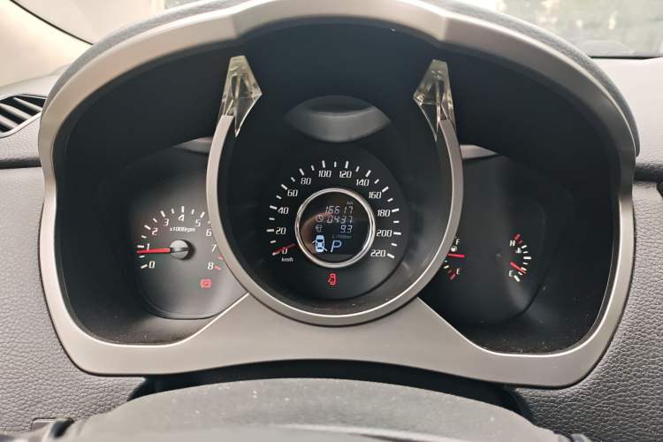 Used Huatai Santa Fe 2017 1.5T Gasoline Automatic Two-Wheel-Drive Elite Model Instrument Cluster