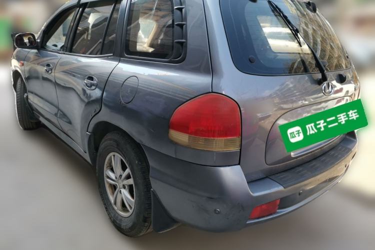 Used Huatai Santa Fe Classic 2011 2.0L Gasoline Manual Two-Wheel Drive Comfort Version Rear Left 45 Deg