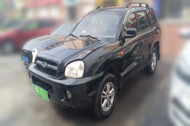 Used Huatai Santa Fe Classic 2012 2.0L Gasoline Manual Two-Wheel Drive with Sunroof