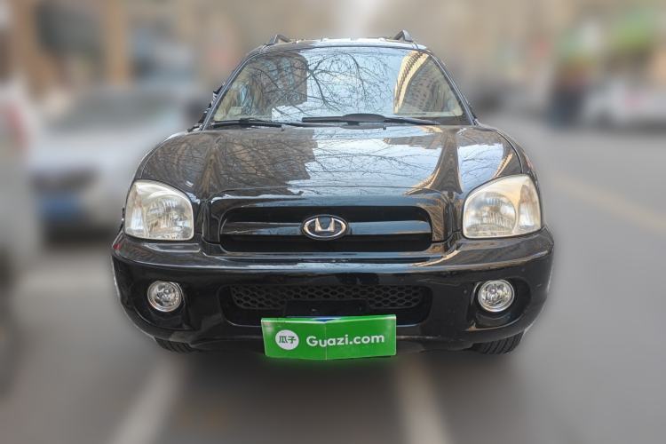 Used Huatai Santa Fe Classic 2012 2.0L Gasoline Manual Two-Wheel Drive Comfort Version Front