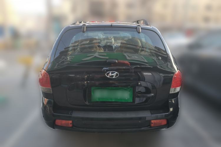 Used Huatai Santa Fe Classic 2012 2.0L Gasoline Manual Two-Wheel Drive with Sunroof Rear