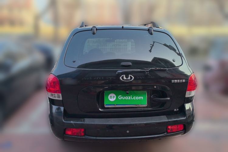 Used Huatai Santa Fe Classic 2012 2.0L Gasoline Manual Two-Wheel Drive with Sunroof Rear