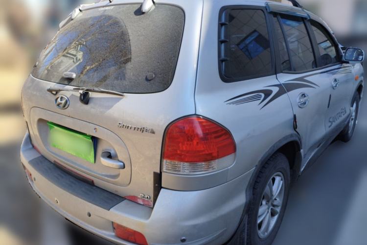 Used Huatai Santa Fe Classic 2012 2.0L Gasoline Manual Two-Wheel Drive Navigation Edition Rear Right 45 Deg