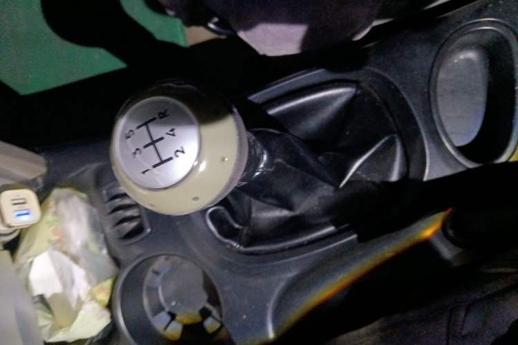 Used Huatai Santa Fe Classic  Gear Lever