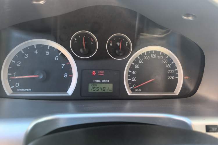 Used Huatai Santa Fe Classic 2012 2.0L Gasoline Manual Luxury Version Instrument Cluster