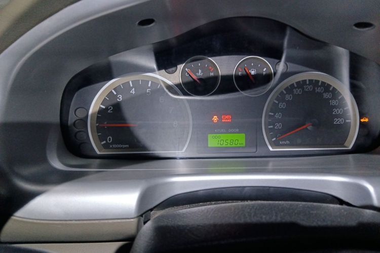 Used Huatai Santa Fe Classic  Instrument Cluster