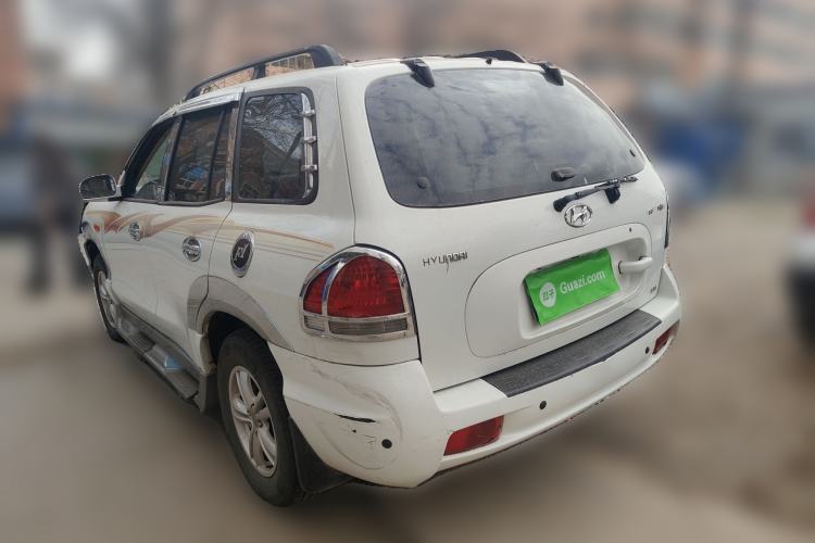 Used Huatai Santa Fe Classic 2012 2.0L Gasoline Manual Two-Wheel Drive with Sunroof Rear Left 45 Deg