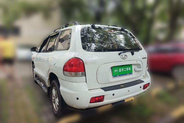 Used Huatai Santa Fe Classic 2012 2.0L Gasoline Manual Two-Wheel Drive with Sunroof Rear Left 45 Deg