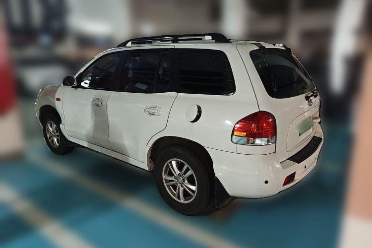 Used Huatai Santa Fe Classic 2012 2.0L Gasoline Manual Two-Wheel Drive with Sunroof Rear Left 45 Deg