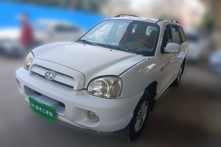 Ojetý Huatai Santa Fe Classic 2012 2.0L Gasoline Manual Two-Wheel Drive with Sunroof Guazi used car, China used car export, Used car for sale, Used cars, Cheapest cars for sale