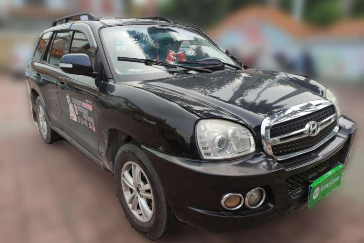 Used Huatai Santa Fe Classic 2013 2.0T Diesel Manual Two-Wheel Drive Sunroof Model Front Right 45 Deg